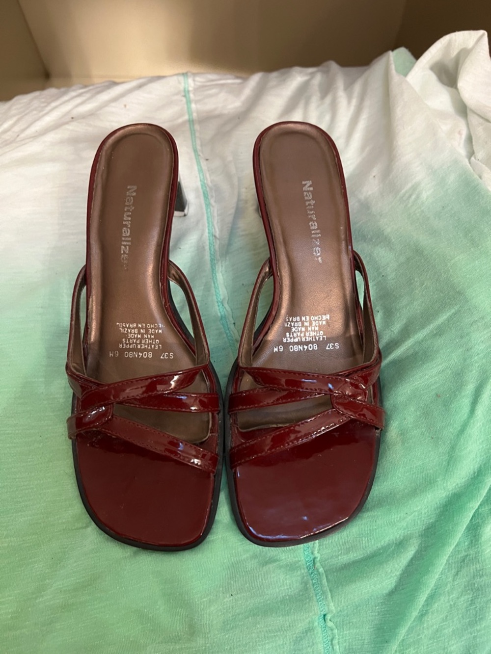 Naturalizer Women's Wine Patent Slide Mules